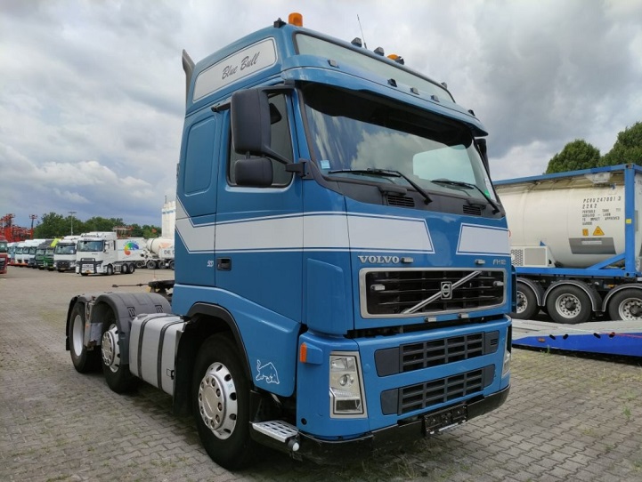 VOLVO TRUCK