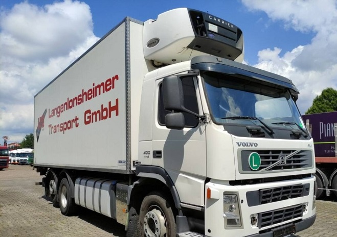VOLVO TRUCK