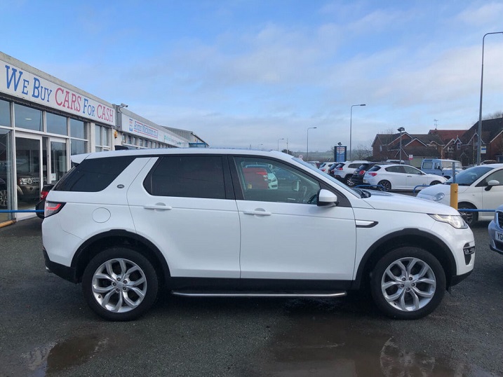 USED VEHICLE