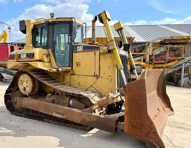 CATERPILLAR 
