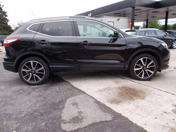 USED VEHICLE