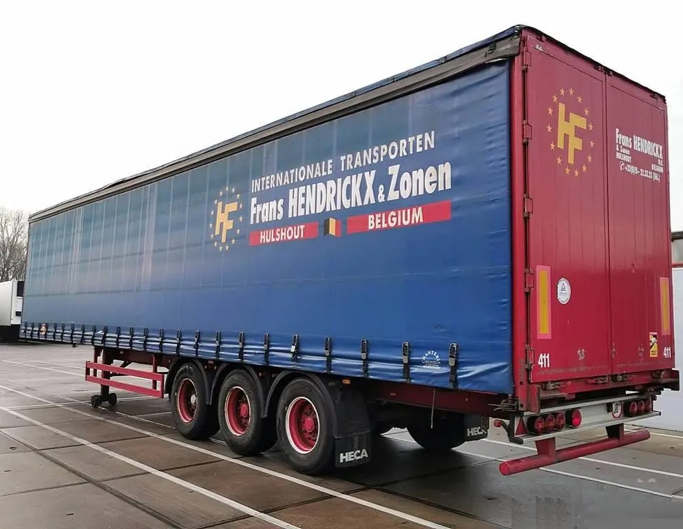 FLATBED TRUCKS