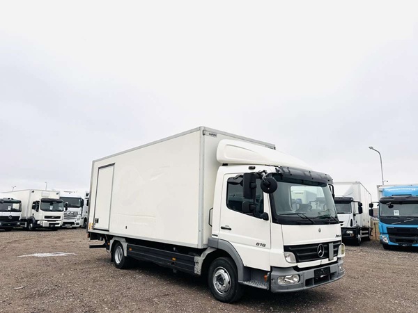 MERCEDES BENZ TRUCK