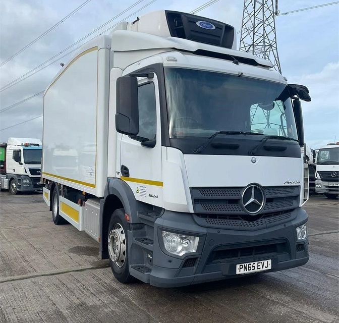 REFRIGERATED TRUCK
