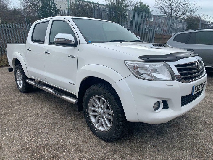 USED VEHICLE