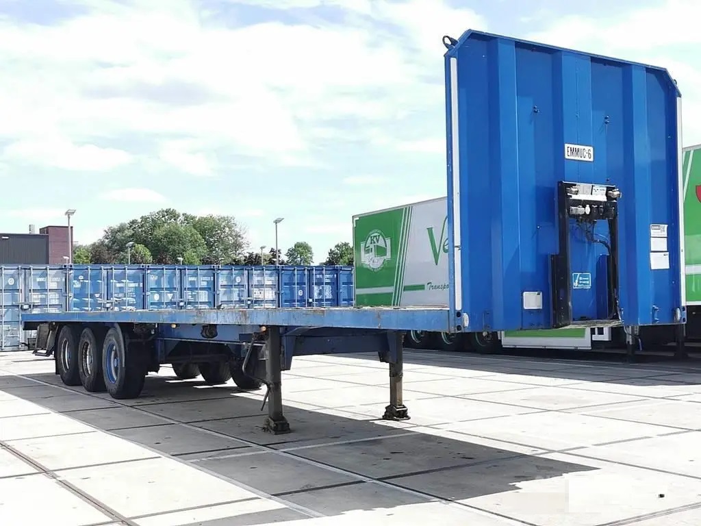 FLATBED TRUCKS