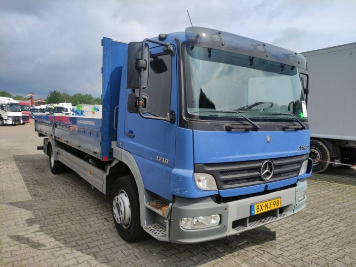 IVECO TRUCK