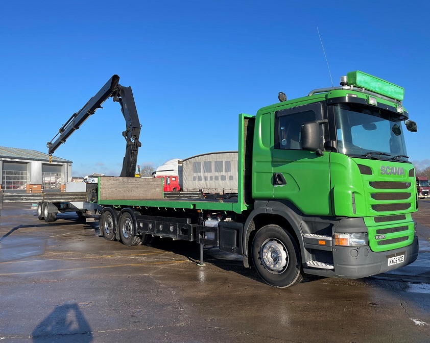 CRANE TRUCK