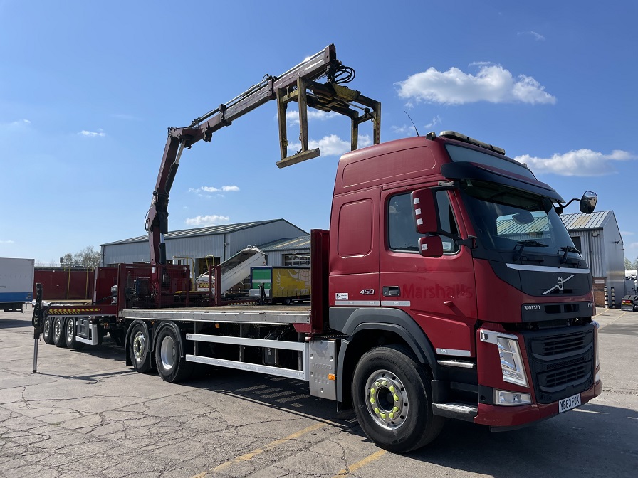 CRANE TRUCK