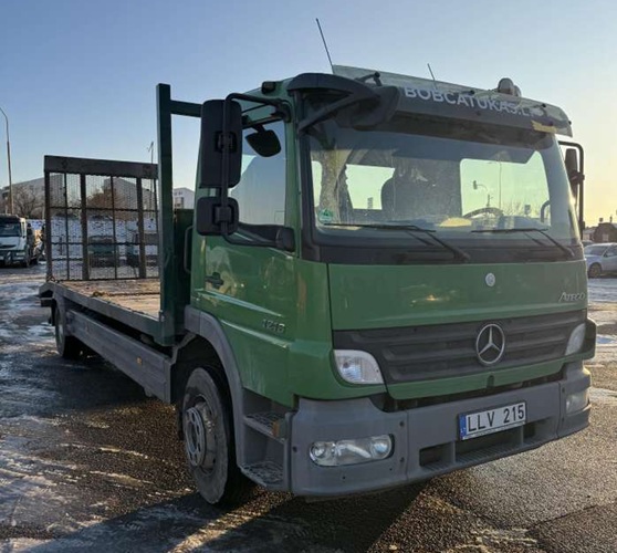 MERCEDES BENZ TRUCK